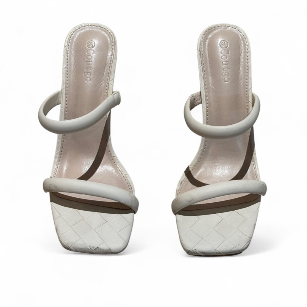 Coutgo - Elegant Cream Heeled Sandals - Picture 2 of 5